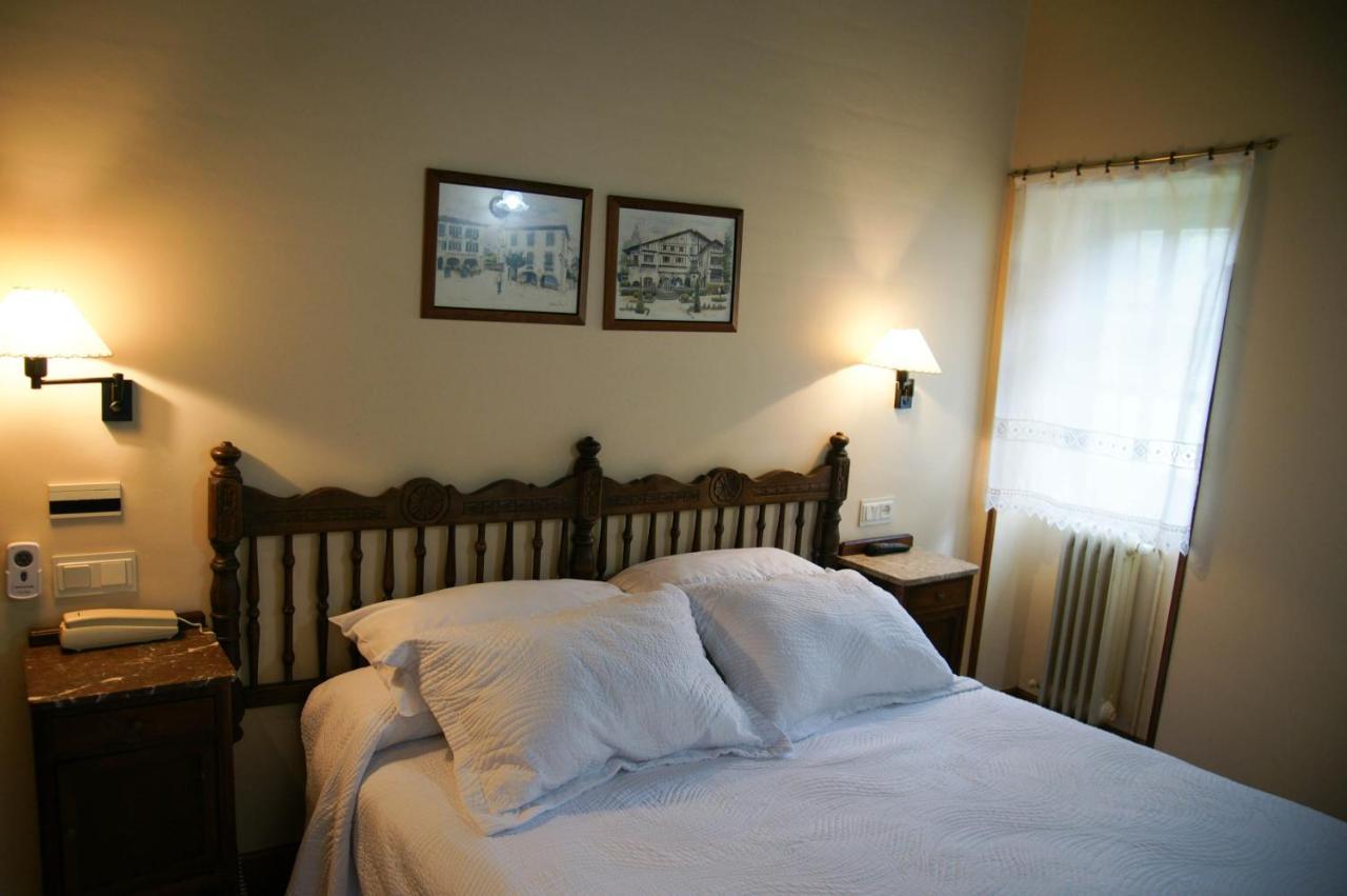 Hotel Rural Irigoienea Urdax Dış mekan fotoğraf